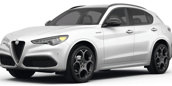 ALFA ROMEO STELVIO 2022 ZASPAKBN3N7D27594 image